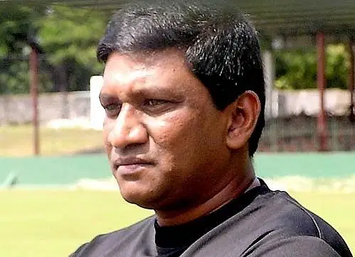 Sri Lankan medium-pacer Asantha de Mel&#039;s second successive five-wicket haul helped clinch a three-wicket win over New Zealand in the World Cup 1983.