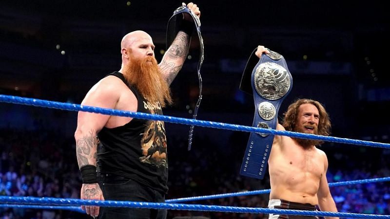 Bryan and Rowan defeated The Usos to win the vacant SmackDown Live Tag Team Titles