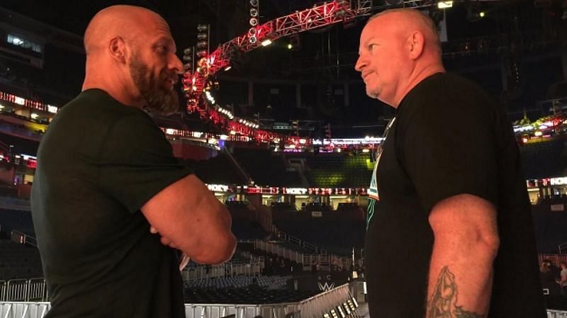 Triple H offered a job to his friend Road Dogg after he quit as SmackDown Live&#039;s head writer