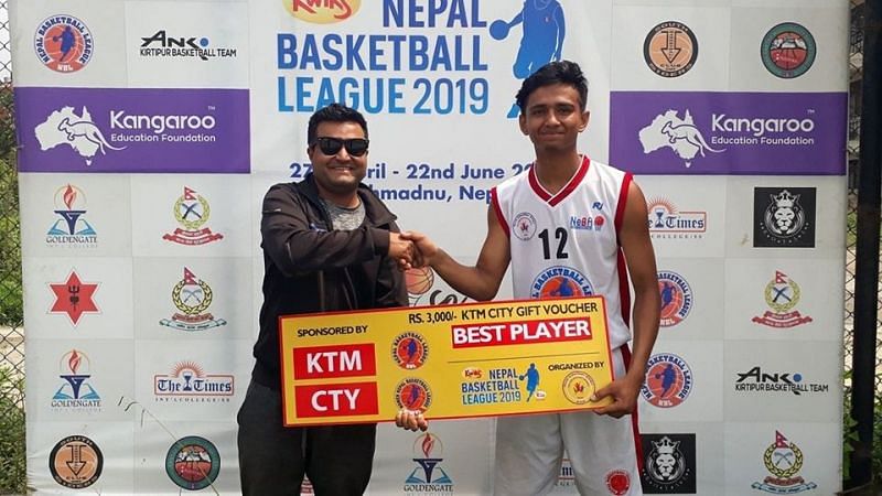 &Acirc;&nbsp;Ashish Basnet (R) of Nepal Army was declared man of the match for his 23 points, 1 assist and 1 rebound