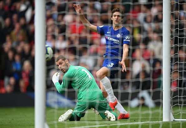 De Gea&#039;s latest gaffe cost United a vital win vs their fellow top four contenders, Chelsea