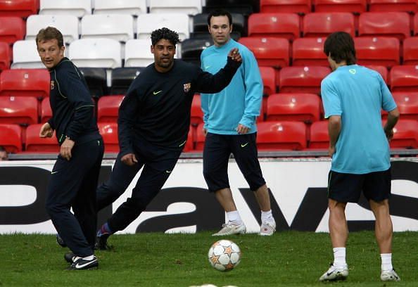 Barcelona Training &amp; Press Conference