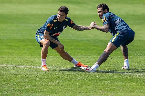 Coutinho wants to play with his friend Neymar at club level