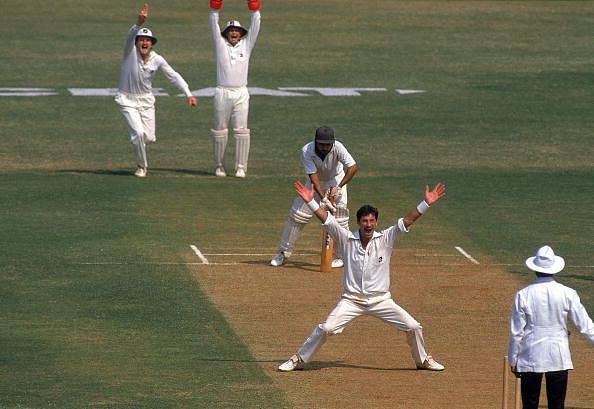 Sir Richard Hadlee appealing for a wicket