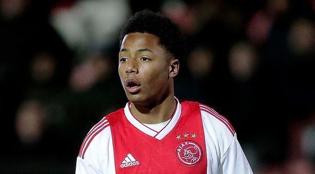 Manchester United have completed the signing of Dillon Hoogewerf from Ajax