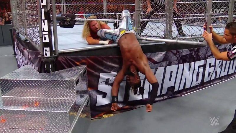Kofi Kingston and Dolph Ziggler had the usual WWE Steel Cage match