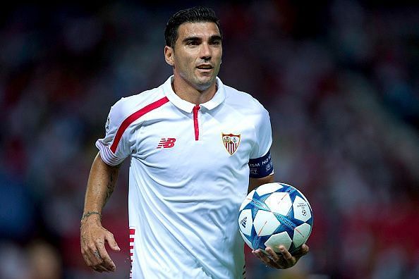 Former Sevilla star passed away in a car crash.