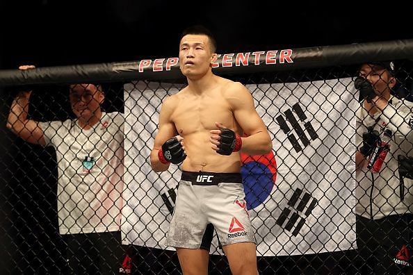 The audience is will witness multiple nail-biting moments as&Acirc;&nbsp;&acirc;€˜The Korean Zombie&acirc;€™, a.k.a. Chan Sung Jung faces the super talented&Acirc;&nbsp;Renato Moicano from Brazil