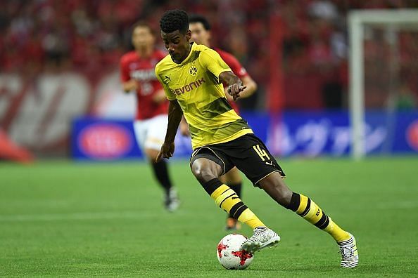 La Liga transfer news: Real Sociedad officially complete Alexander Isak deal