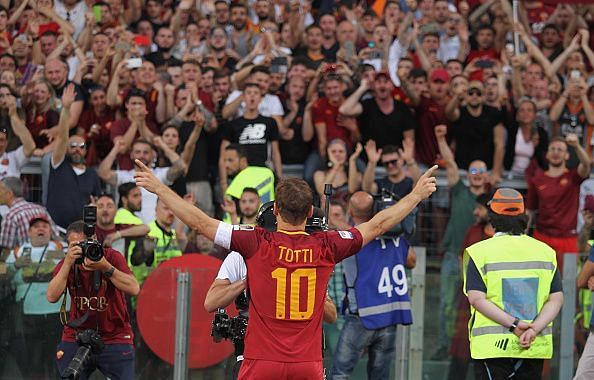 The incredible scenes that marked Totti&#039;s retirement in 2017