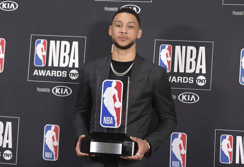 Ben Simmons flaunts his Rookie of the Year award