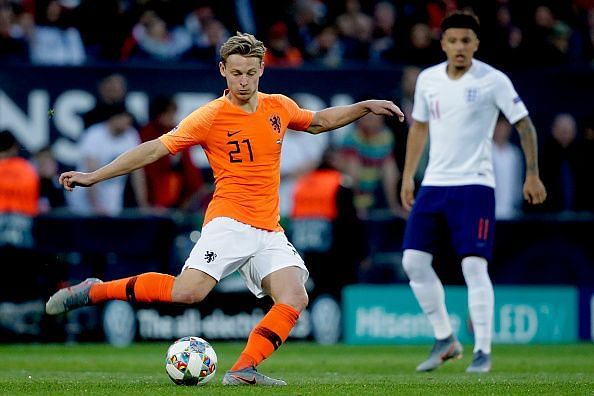 De Jong ran the show in midfield for the Oranje
