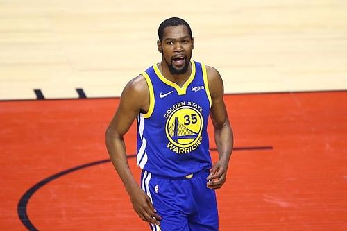 Kevin Durant faces a lengthy spell on the sidelines