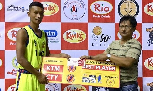 Bikash&Acirc;&nbsp;Gurung (L) of Nepal Police Club was declared Man of the Match for second match in a row