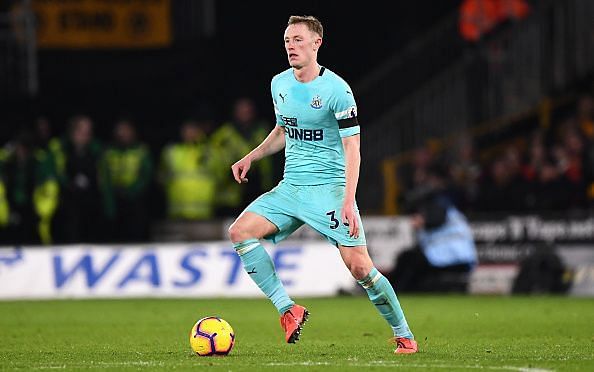 Sean Longstaff is termed as the new Michael Carrick by the English media.