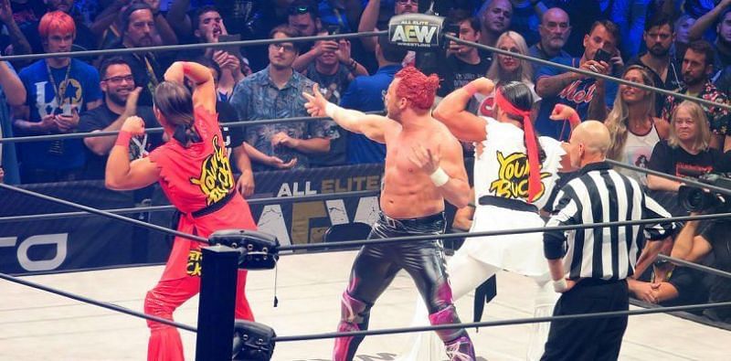 Cosplaying came into play during the Elite&#039;s match at Fyter Fest.