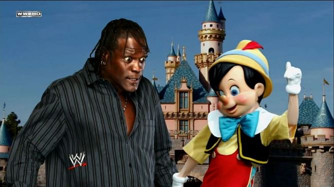 5 craziest places the 24/7 title should be defended at
