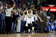 Anthony Davis celebrating after a bucket