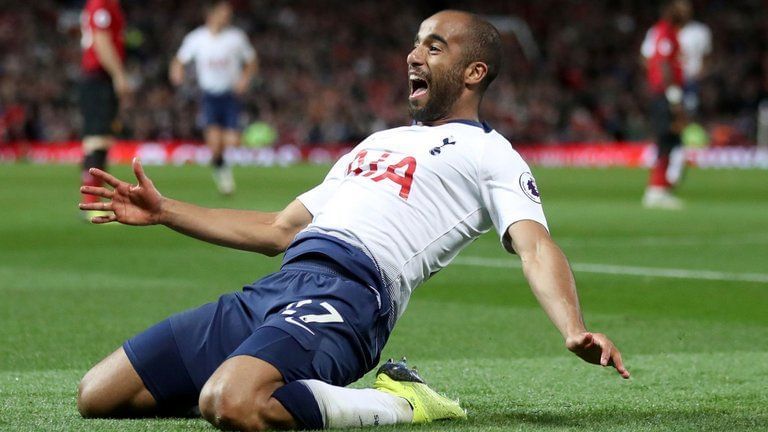 Moura celebrating his goal against Manchester United