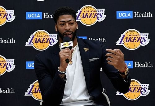 Anthony Davis' long-term future with the Lakers is in doubt