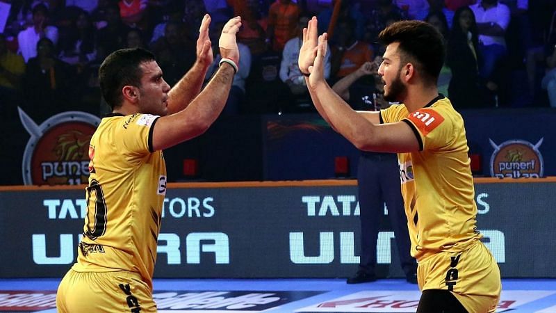 Abozar-Vishal corner duo is all set to tackle the opposition raiders.
