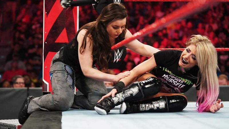 Page 3 - 5 Things WWE Subtly Told Us On RAW: Huge Stipulation Match For ...