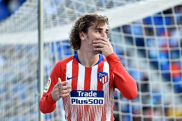 Griezmann is now officially a Barcelona player