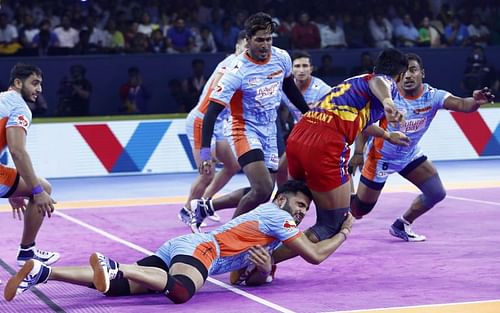 The Bengal Warriors' defensive unit put up a fine show