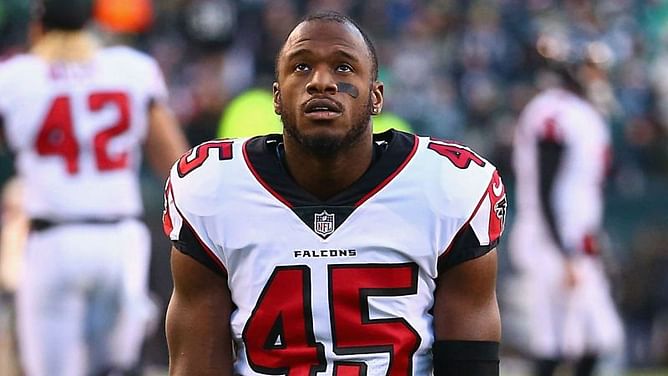 Jones signs four-year, $57m extension with Falcons