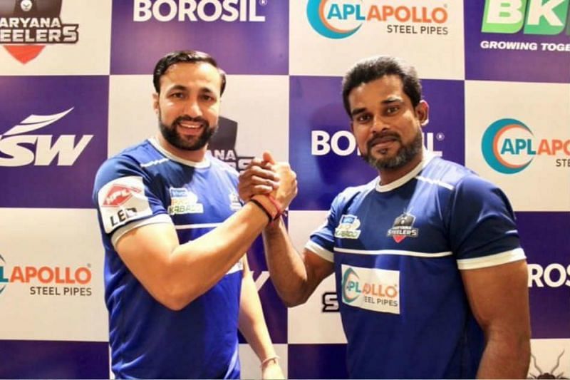 Dharmaraj Cheralathan (R) will be leading the Haryana Steelers