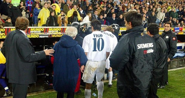 3 controversial transfers involving FC Barcelona