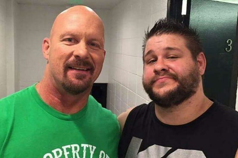 Austin meets Owens backstage at a WWE event