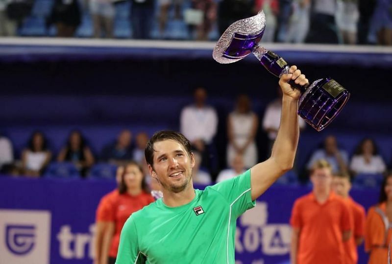 Lajovic lifts his first career singles title in Umag.