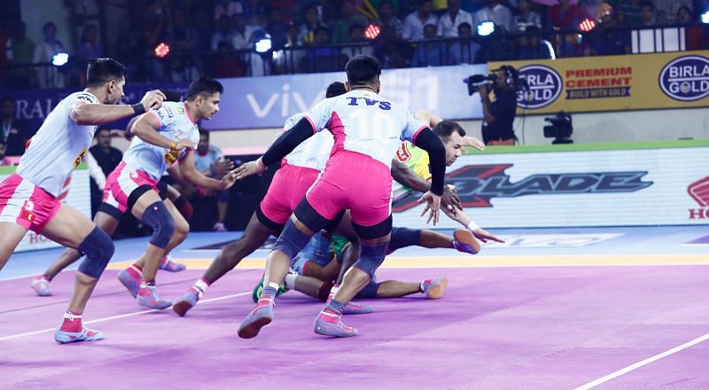 Pirates faced a disappointing loss in their home leg against the Jaipur Pink Panthers