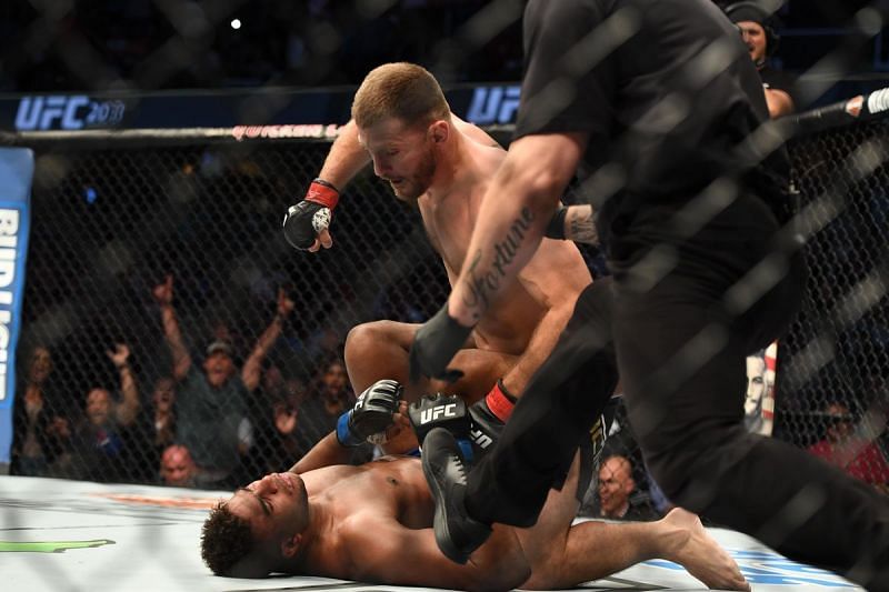 Miocic knocked out Alistair Overeem in his first title defence