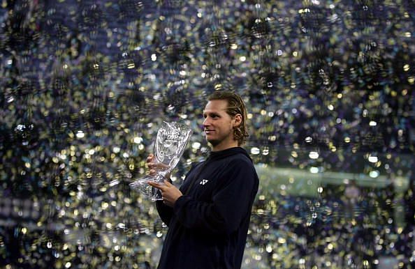 Nalbandian claws back a two set deficit to stop Federer in the 2005 ATP Finals title match in Shanghai