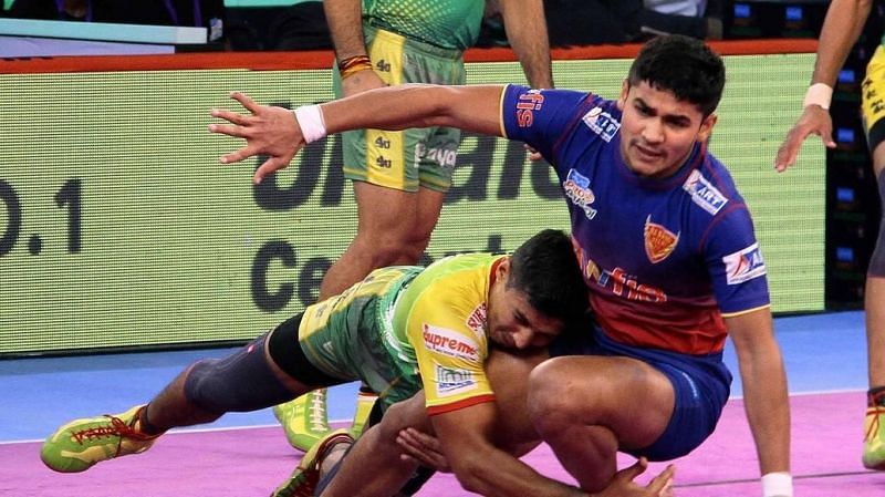 Dabang Delhi K.C. will look to end their home leg on a winning note