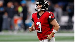 NFL news and notes: Falcons trying out 44-year-old kicker, Reed's career could be over