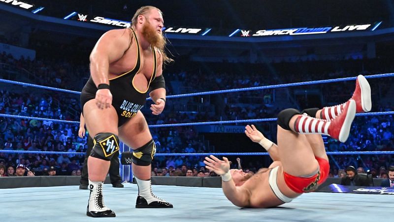 The Revival were forced to wrestle through injury this week on SmackDown Live