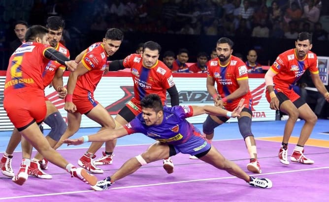 Pro Kabaddi 2019, Dabang Delhi vs UP Yoddhas: Naveen's 16 points help Dabang Delhi break the home leg curse