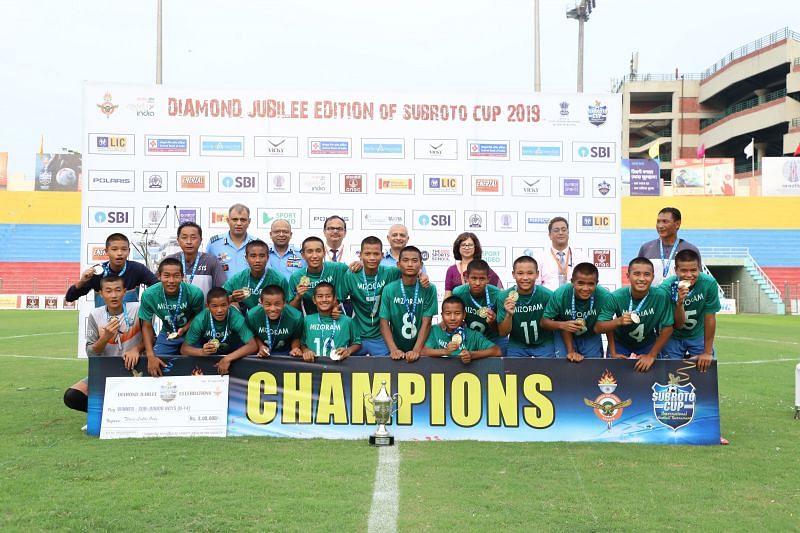 Champions Saidan Secondary School, Mizoram with the Trophy