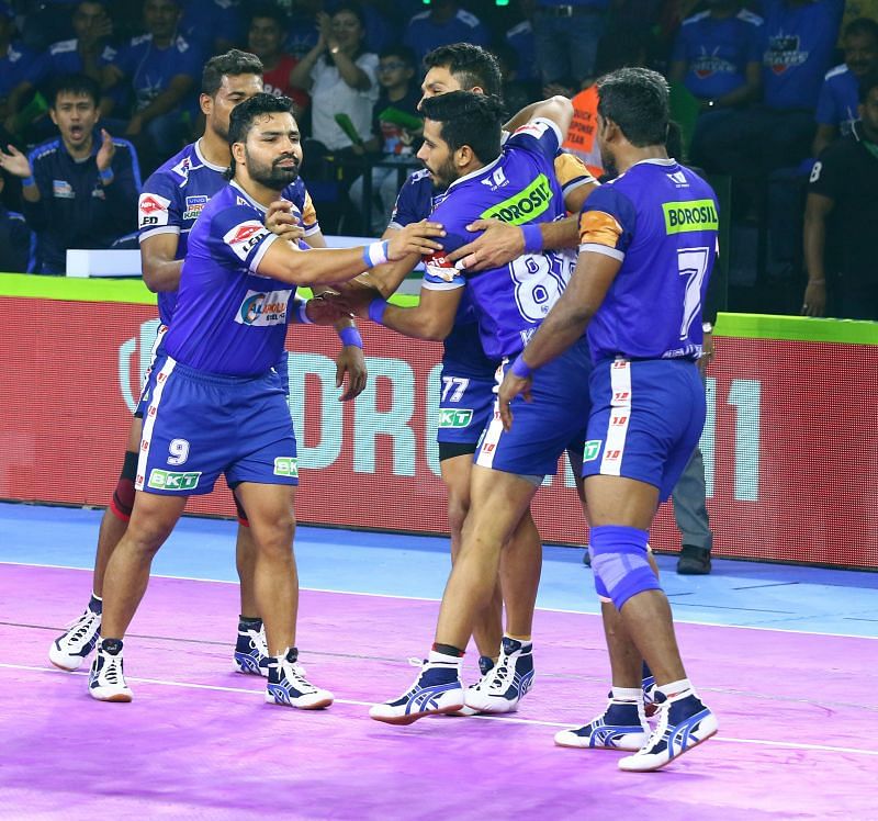 The Haryana Steelers player celebrate during a PKL match