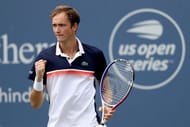 Medvedev moves into first Cincinnati quarterfinal