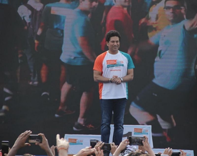 Sachin Tendulkar is seen at the marathon&#039;s flag off event