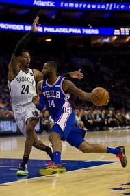 Jonathon Simmons in action for 76ers last season