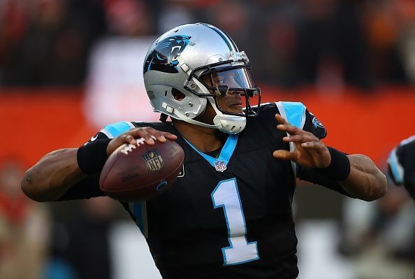 Carolina Panthers v Cleveland Browns