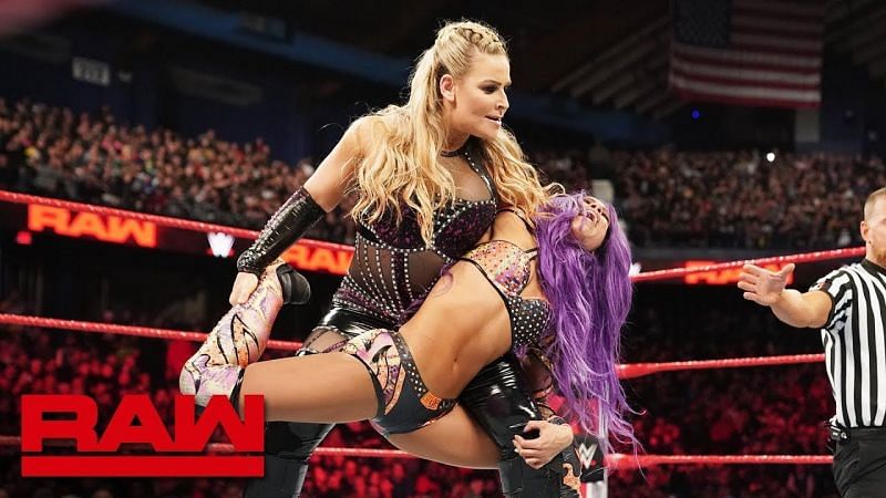 Sasha Banks vs Natalya
