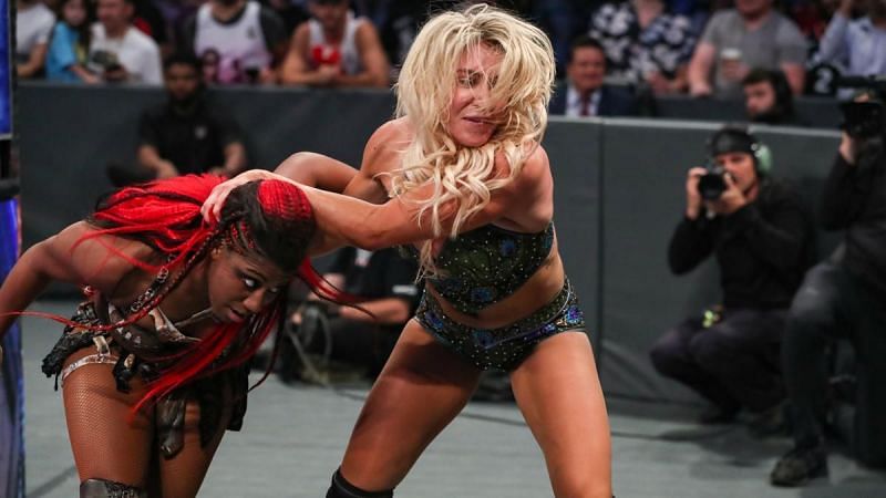 There were a number of awkward moments throughout Ember Moon vs Charlotte Flair
