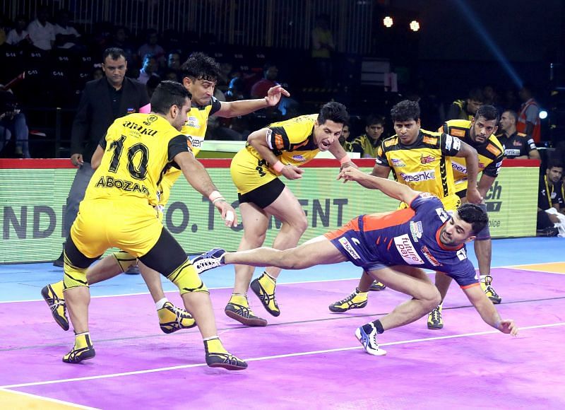Bengal Warriors&#039; Mohammad Nabibakhsh is seen in action against the Telugu Titans