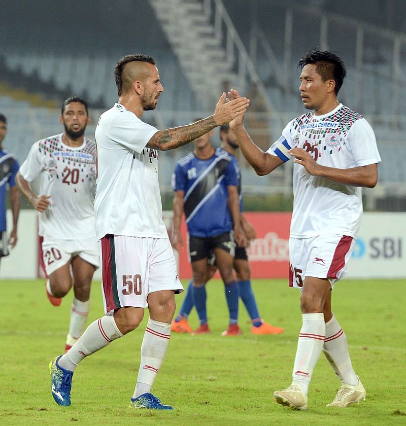 Fran Gonzalez (left) was the only foreigner who played for Mohun Bagan on Saturday